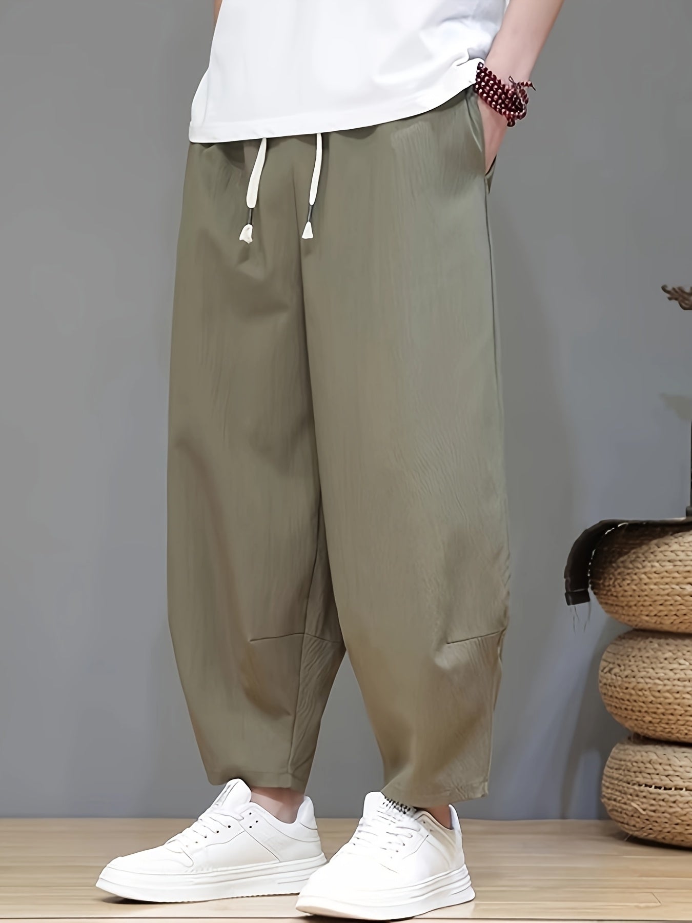 Alviero Relaxed Cropped Pants