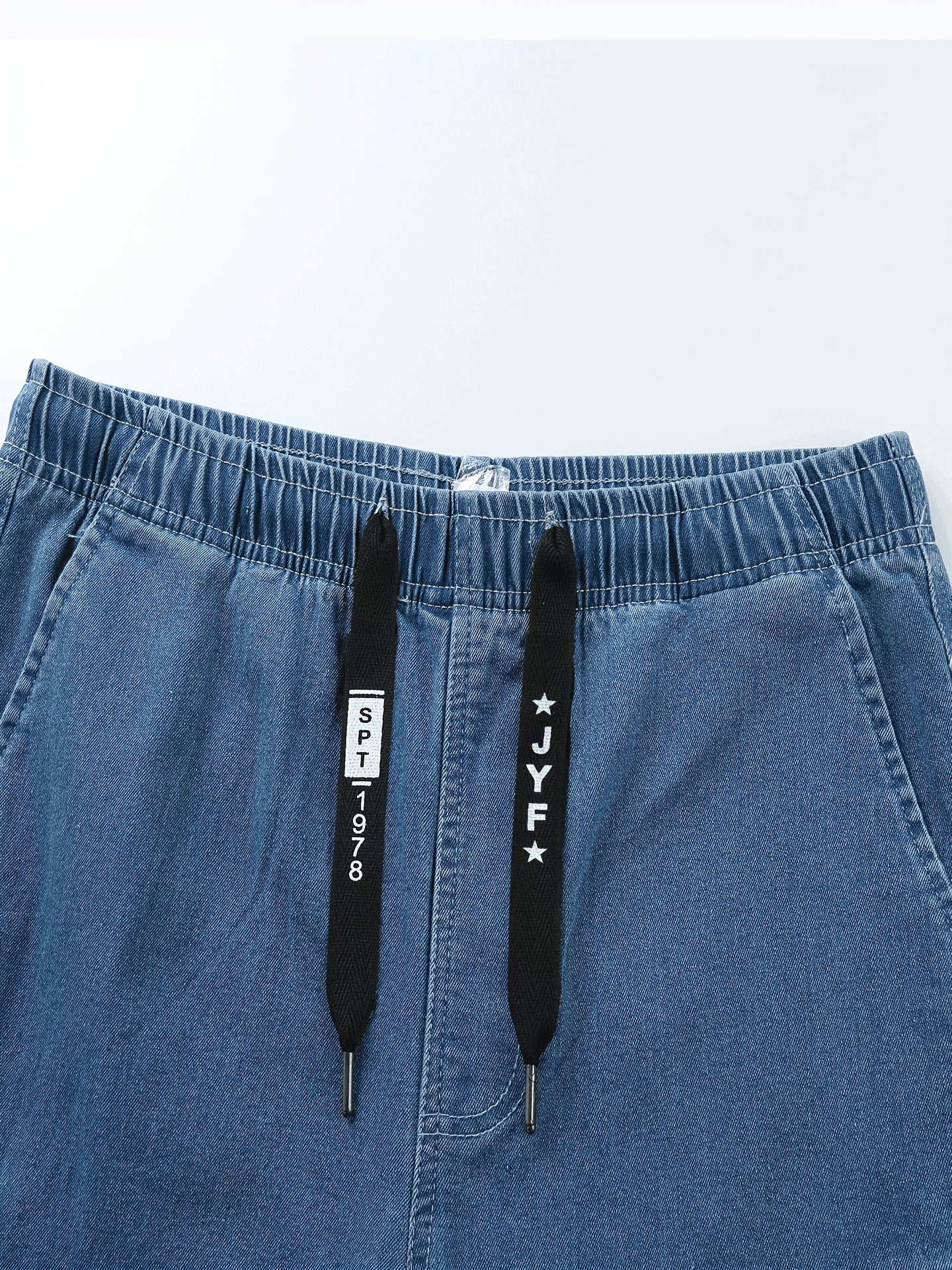 Rovello Short Cargo en Denim Délavé